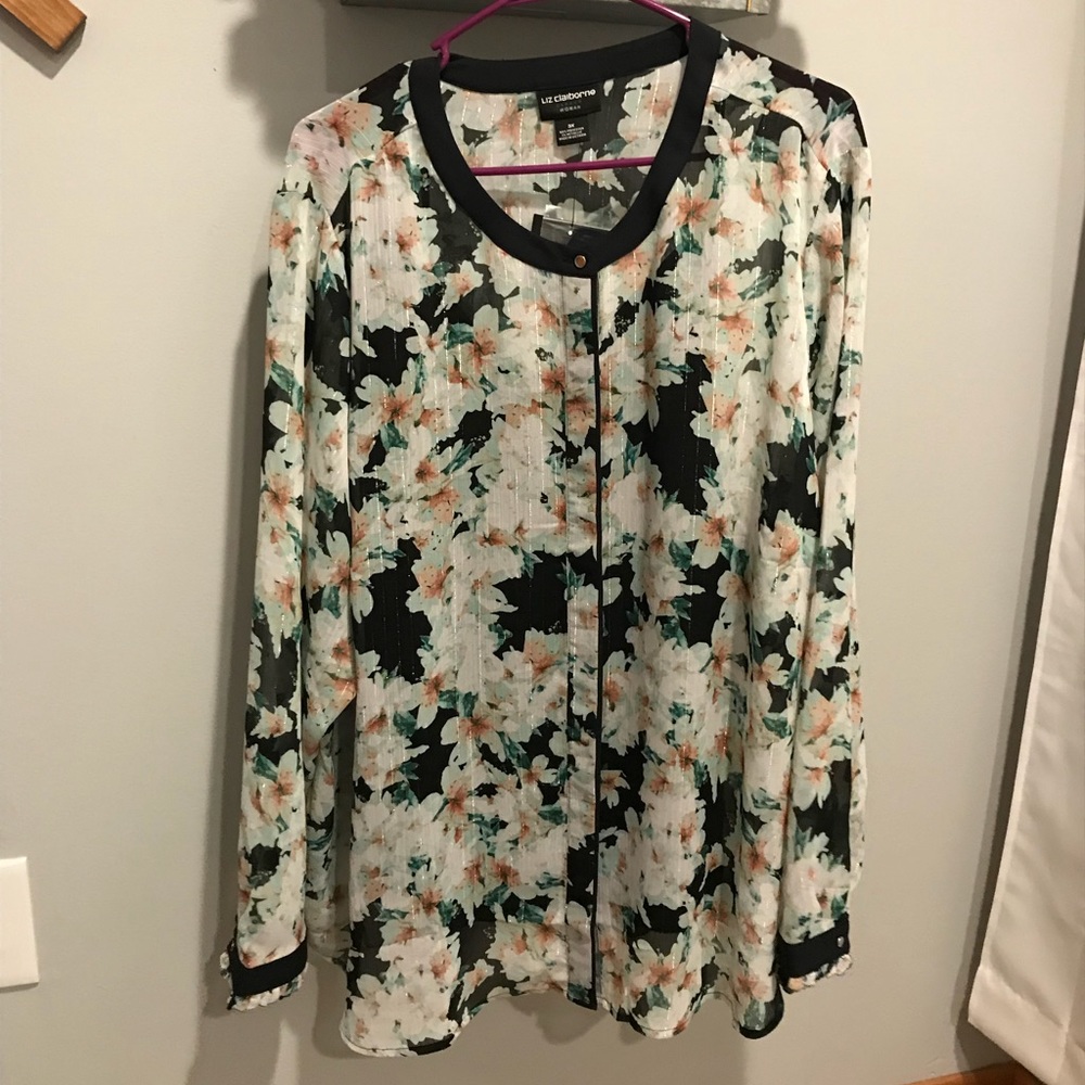 Beautiful blouse, 3x, NWT, Liz Claiborne